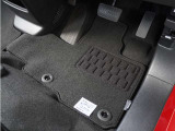 N-WGNカスタム G SS 2トーンカラースタイルパッケージ II 4WD 