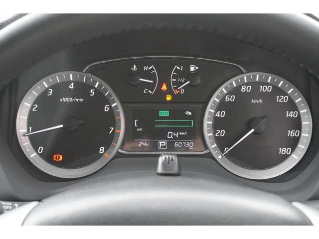 日産 シルフィ 1.8 G の中古車詳細 (61,000km, ブラック, 千葉県