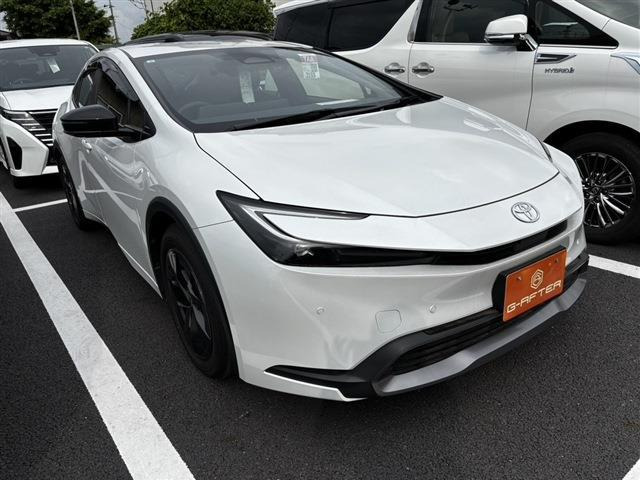プリウス 1.8 U 純正8型DオーディオTV運転支援LEDヘッド
