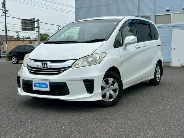 フリード 1.5 G プレミアムエディション 