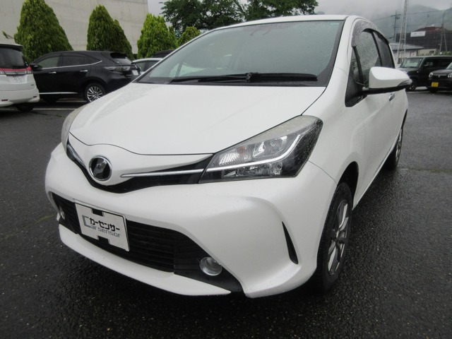 ヴィッツ 1.3 F 4WD 