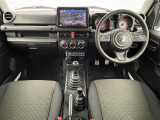 ジムニーシエラ 1.5 JC 4WD 5MT