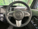 【純正革巻きステアリング】上質な革を使用することで、手にしっかり馴染みとても運転しやすいハンドルです♪