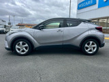 C-HR ハイブリッド 1.8 S LED パッケージ 