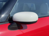 BMW、MINI認定中古車は360°を徹底的にチェック。エンジンやトランスミッション、電気系統やコンピュータ・システムなどを詳細に点検。交換基準に達した部品は整備した後にご納車いたします。