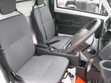 移動販売冷凍車!4WD!走りの5MT!AC・PS・PW!四駆切り替え!集中ドアロック!冷凍庫内の冷え良好!ガラスショーケースドア・棚付き!手洗いシンク付き!各ドア動き良好!