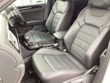 この度は弊社の認定中古車をご覧いただき誠に有難うございます。CPO小田原 0465-37-6161までお待ちしております。