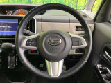【純正革巻きステアリング】上質な革を使用することで、手にしっかり馴染みとても運転しやすいハンドルです♪