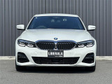 3シリーズセダン 320d Mスポーツ 4WD 本革シート