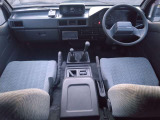 軽油!ディーゼル!ターボ!4WD!5MT!8人乗り!3列シート!