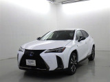 「UX250h FS StyleBlue」入荷いたしました。ボディーカラーは“ホワイトノーヴァガラスフレーク”です。