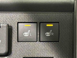 寒い日のドライブを快適にする運転席&助手席シートヒーターが付いてます。アクセサリーソケット(12V/120W)も装備されています。