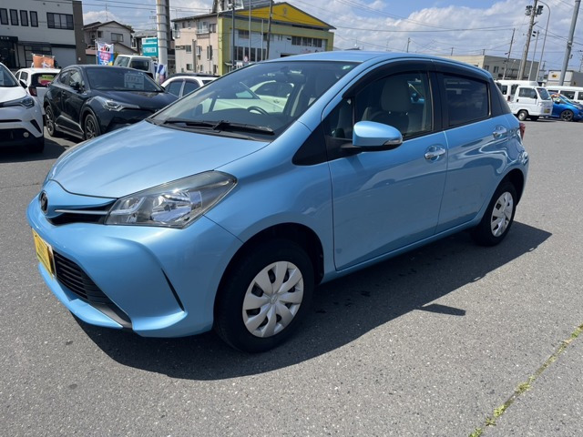 ヴィッツ 1.3 F スマートスタイル 4WD 