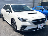 大好評のボディコーティング「弾スプラッシュコート」もご納車までに施工可能。通常のガラスコートと異なる、耐久年数6年の無機質ガラスコーティングが、ボディをキレイな状態に保ってくれます。