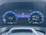 ★デジタルメーター★インフォメーション搭載のデジタルメーターが装備されています!車両の様々な状態を確認することができます!
