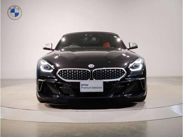 BMW Z4 M40i の中古車詳細 (9,000km, ブラック・サファイア