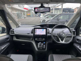 セレナ 1.2 e-POWER ハイウェイスター V 