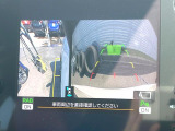 【フロント&サイド&バックカメラ】ドライバーから見にくい死角部分を映像で確認できるカメラを各所に装着。見通しがきかない場所や住宅密集地などを運転することが多い人におすすめの安心装備です。