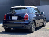 MINI正規販売店のお車は、全てのお車にMINI認定中古車の保証書が発行されます。保障約款もございますので保障内容が明確でございます。お客様にご安心してお乗り頂けますよう、全力でお客様をサポート致します。