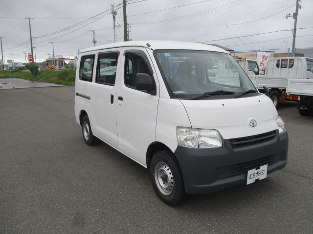 タウンエースバン 1.5 DX 4WD 