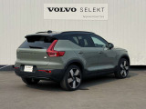 ◆バック/万が一を考え、安全性を重視する方に選ばれているVOLVO車。ドアを開閉するとその重み・厚みに驚くはず