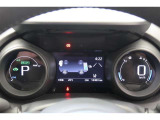 トヨタ認定中古車には1年間走行距離無制限の『ロングラン保証』がついています。年式は問わず、全国約5,000ヶ所のトヨタのお店で保証修理を受けることができます。