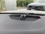 車のキャビンはお好きな音楽を楽しむのに最適な空間です!豊かなサウンド体験をご堪能ください!