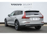 一目でVOLVOのステーションワゴンと判別できる、”L”型テールレンズ。デザインだけではなく、後続車へのアピール度も大きくVOLVOの安全配慮の一つです