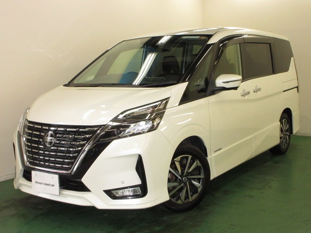 セレナ 2.0 ハイウェイスター V 