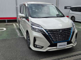 セレナ 1.2 e-POWER ハイウェイスター V 
