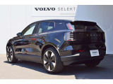 VOLVOの安全機能は前方だけではなく後方も監視しています