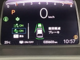 ホンダが推し進める総合先進安全装備のセンシング搭載! 衝突や斜線はみだしなどの危険が予測される時、センサーが警告。ヒューマンエラーを高度先進技術が補完してくれます。