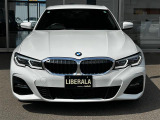 3シリーズセダン 320d Mスポーツ 4WD 本革シート