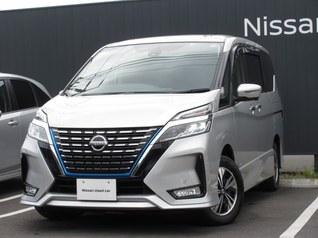 セレナ 1.2 e-POWER ハイウェイスター V 