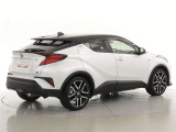 C-HR ハイブリッド 1.8 S GR スポーツ 