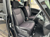 店舗ホームページにはお車の詳細の他、InstagramやLINE公式アカウントを掲載しております。是非ともチェックしてみてください!(https://crossroad2021.com/)