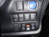 スライドドアの開閉操作を運転席で行えます!