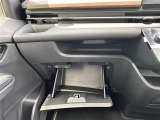 セレナ 1.4 e-POWER ハイウェイスター V 修復歴無し