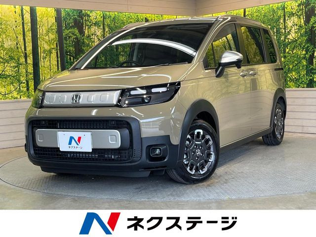 フリード 1.5 クロスター 