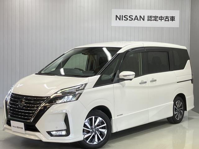セレナ 2.0 ハイウェイスター V 
