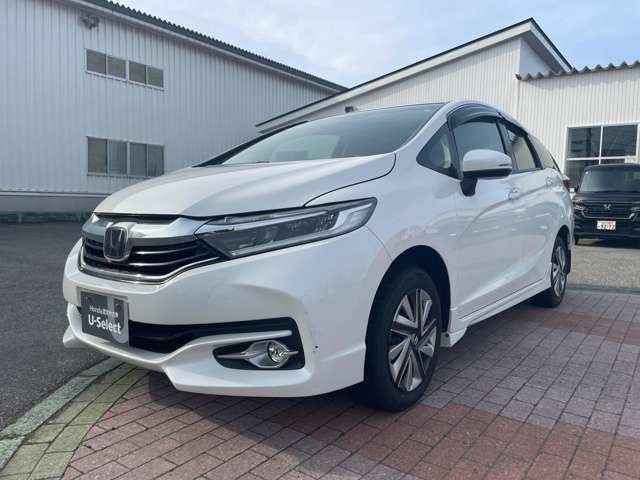 シャトル 1.5 G ホンダセンシング 4WD 