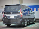 セレナ 2.0 ハイウェイスター V 