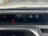 【スピードメーター】メーターがシンプルで見やすく運転しやすいですね!