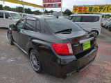 初めてお車を購入される方もご安心ください!手続きから保険の加入までスタッフが丁寧にご案内いたします!