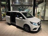 *新車保証(メルセデスケアー)継承手続きの上で、お引渡しさせていただきます。