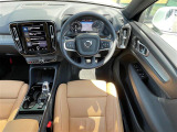 XC40 B4 AWD インスクリプション 4WD 4WD サンルーフ