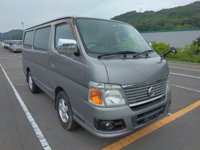 キャラバン 3.0 DX ロング ディーゼル 4WD 