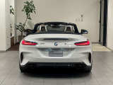 サービスにはドイツ本国と同様に教育と訓練を受け、BMWを知り尽くした「マイスターメカニック」が数多く在籍しております。納車前点検整備で、お客様に安心と安全をお届けいたします。