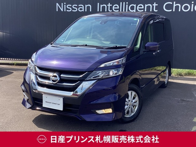 セレナ 2.0 ハイウェイスター VセレクションII 4WD 