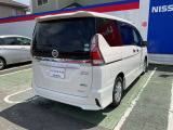セレナ 2.0 ハイウェイスター 4WD 